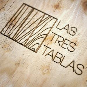 LAS TRES TABLAS